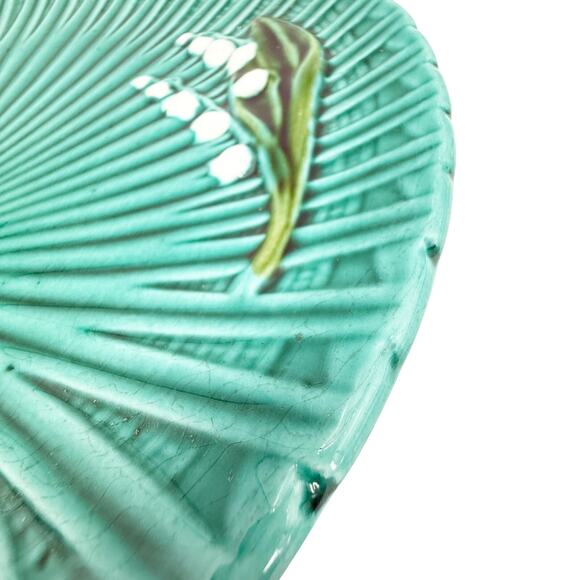 vintage German Majolica green Lily of the Valley 11.5" round Platter plate - Picture 5 of 10